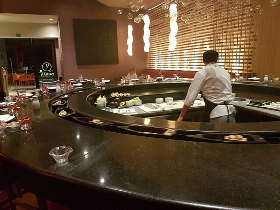 Azul Beach — Asian restaurant and sushi bar interior